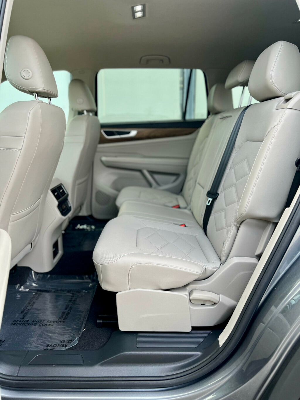 2024 Volkswagen Atlas 2.0T SE w/Technology 4MOTION - 23041310 - 16