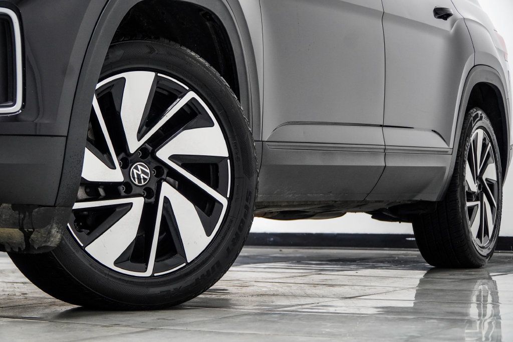 Volkswagen Atlas photo 3