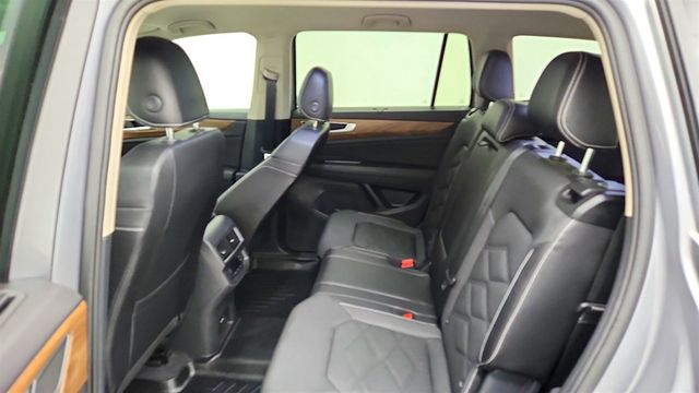 2024 Volkswagen Atlas 2.0T SE w/Technology 4MOTION w/ Adventure Package - 23081753 - 19