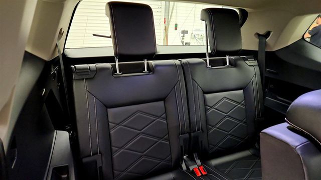 2024 Volkswagen Atlas 2.0T SE w/Technology 4MOTION w/ Adventure Package - 23081753 - 21