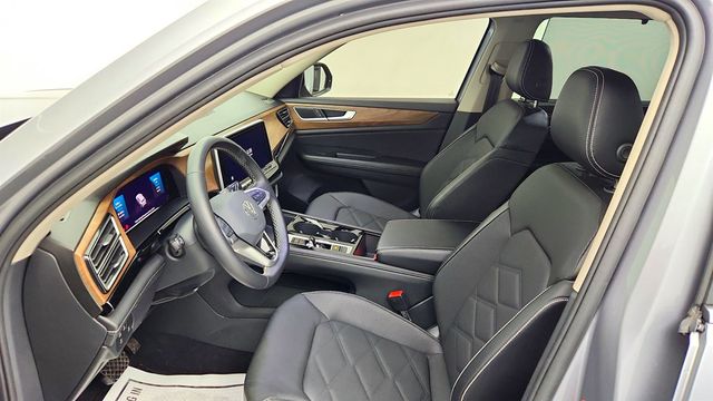 2024 Volkswagen Atlas 2.0T SE w/Technology 4MOTION w/ Panoramic Sunroof & 20'' Wheels - 23000909 - 19