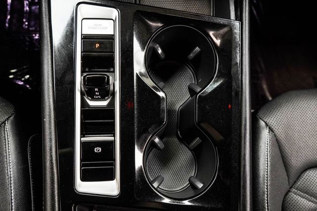 2024 Volkswagen Atlas 2.0T SE w/Technology FWD - 23009673 - 25