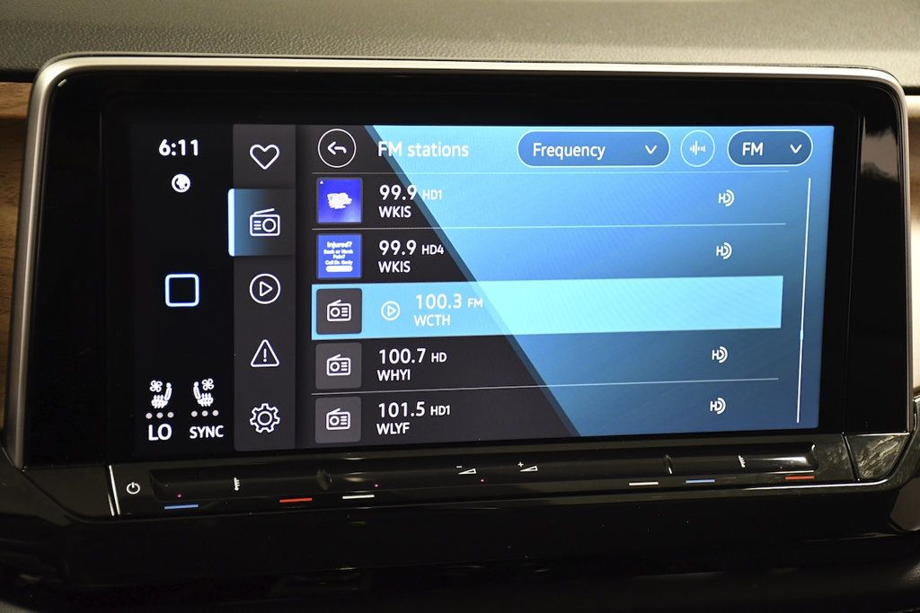 2024 Volkswagen Atlas 2.0T SE w/Technology FWD - 23090571 - 25