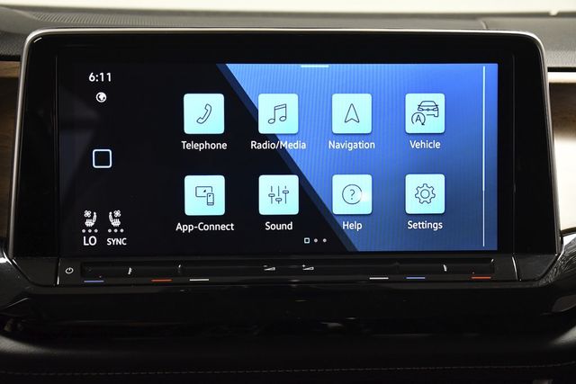 2024 Volkswagen Atlas 2.0T SE w/Technology FWD - 23090571 - 26