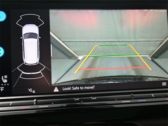 2024 Volkswagen Atlas 2.0T SE w/Technology FWD - 22943016 - 25