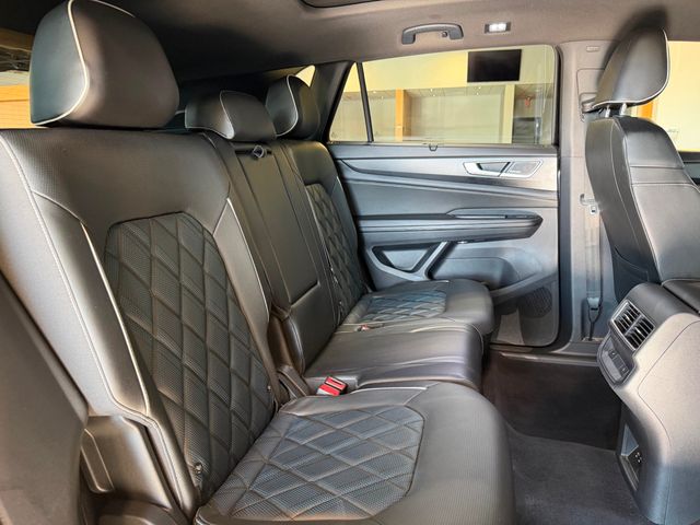2024 Volkswagen Atlas Cross Sport 2.0T SEL Premium R-Line 4MOTION - 23043991 - 20