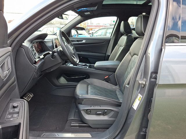 2024 Volkswagen Atlas Cross Sport 2.0T SEL Premium R-Line 4MOTION - 22944750 - 13