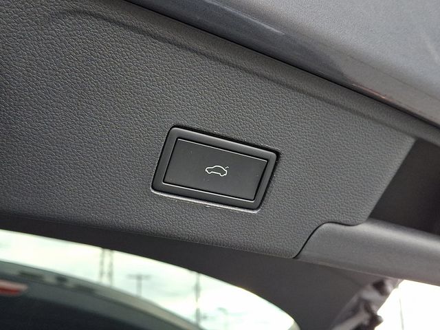 2024 Volkswagen Atlas Cross Sport 2.0T SEL Premium R-Line 4MOTION - 22944750 - 27