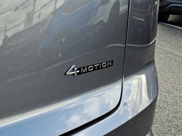 2024 Volkswagen Atlas Cross Sport 2.0T SEL Premium R-Line 4MOTION - 22944750 - 30