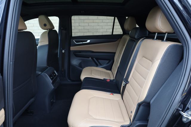 2024 Volkswagen Atlas Cross Sport 2.0T SEL R-Line 4MOTION - 23002219 - 21