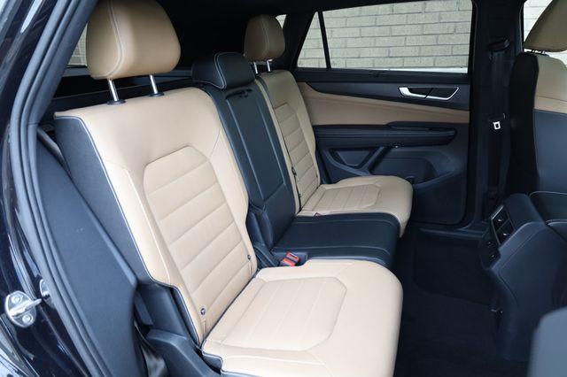 2024 Volkswagen Atlas Cross Sport 2.0T SEL R-Line 4MOTION - 23002219 - 25