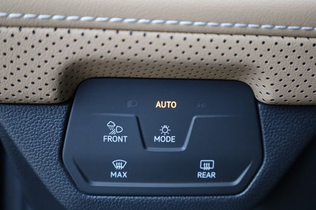 2024 Volkswagen Atlas Cross Sport 2.0T SEL R-Line 4MOTION - 23002219 - 40