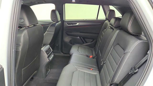2024 Volkswagen Atlas Cross Sport 2.0T SEL R-Line 4MOTION - 23020899 - 21