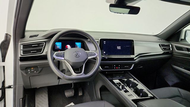 2024 Volkswagen Atlas Cross Sport 2.0T SE w/Technology - 22942762 - 10