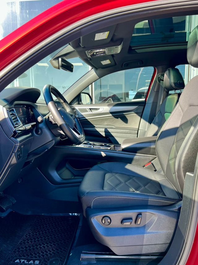 2024 Volkswagen Atlas Cross Sport 2.0T SE w/Technology 4MOTION - 22959213 - 12