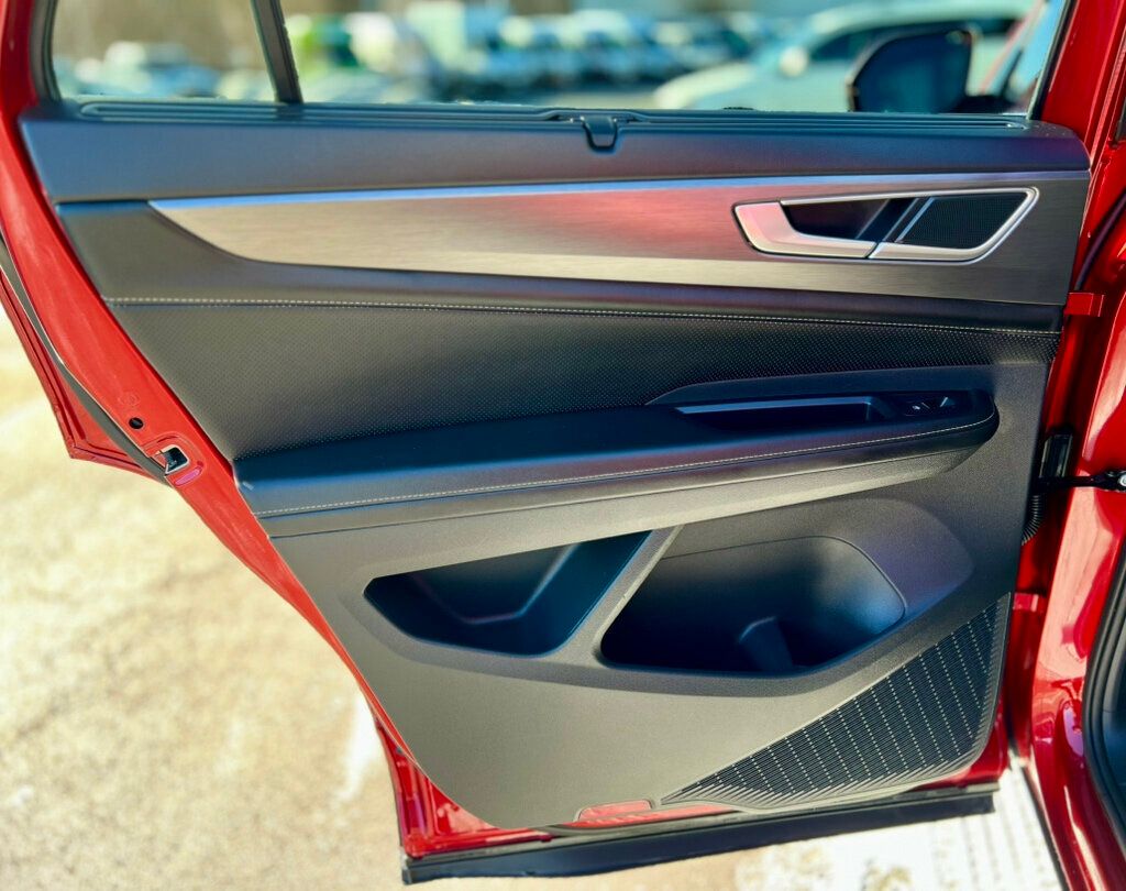 2024 Volkswagen Atlas Cross Sport 2.0T SE w/Technology 4MOTION - 22959213 - 13