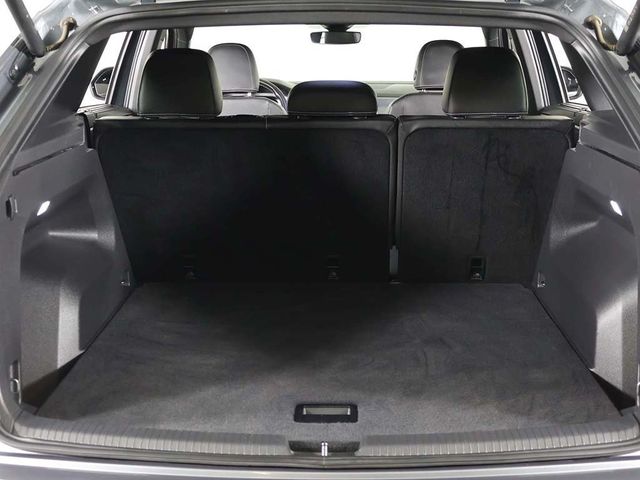 2024 Volkswagen Atlas Cross Sport 2.0T SE w/Technology 4MOTION - 22941807 - 18