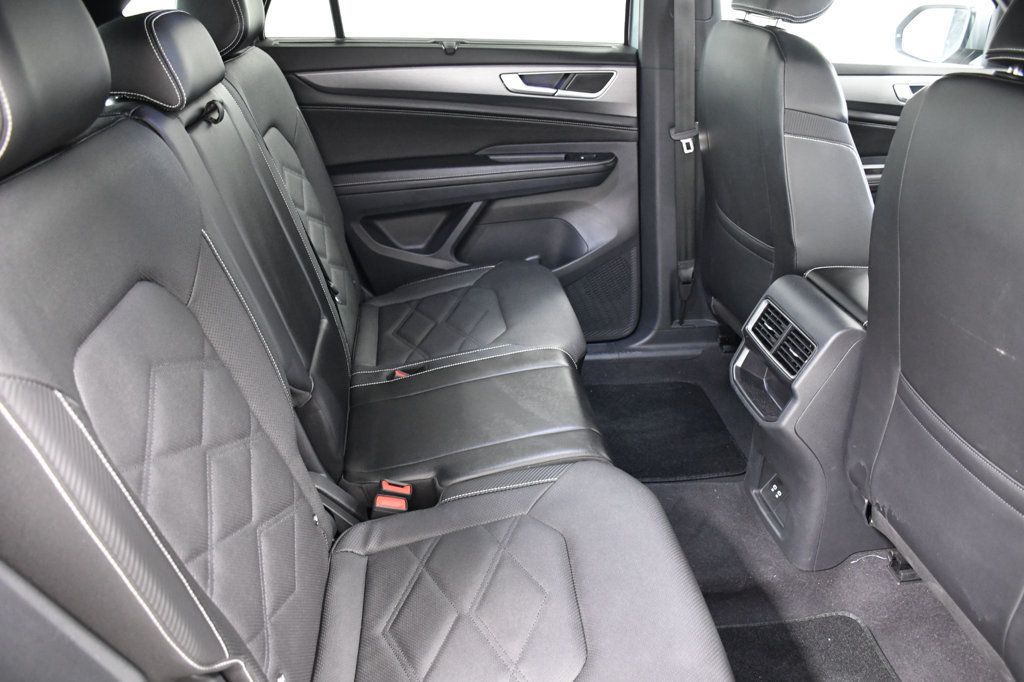 2024 Volkswagen Atlas Cross Sport 2.0T SE w/Technology 4MOTION - 22982087 - 13