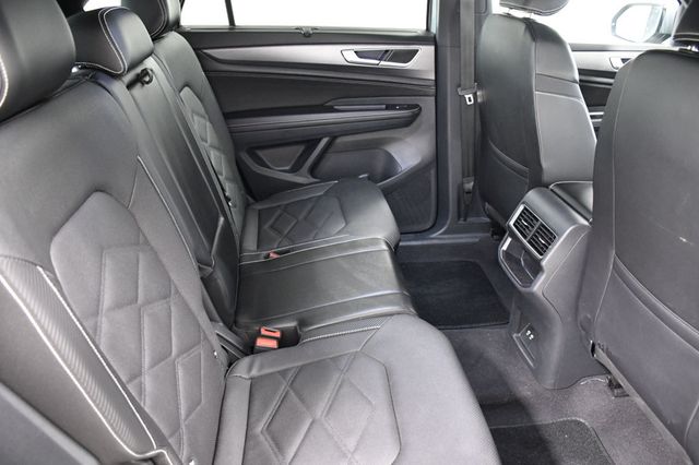 2024 Volkswagen Atlas Cross Sport 2.0T SE w/Technology 4MOTION - 22982087 - 13