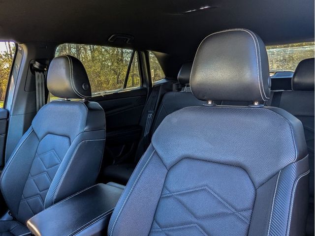 2024 Volkswagen Atlas Cross Sport 2.0T SE w/Technology FWD - 23005500 - 14