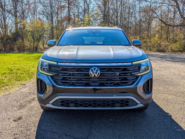 2024 Volkswagen Atlas Cross Sport 2.0T SE w/Technology FWD - 23005500 - 1