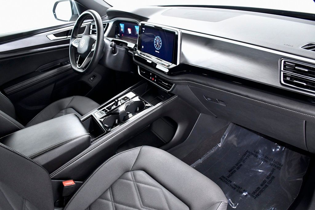 2024 Volkswagen Atlas Cross Sport 2.0T SE w/Technology FWD - 22880927 - 13