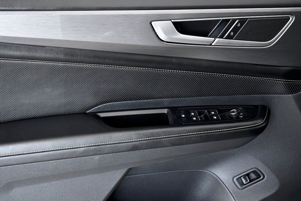 2024 Volkswagen Atlas Cross Sport 2.0T SE w/Technology FWD - 22880927 - 5