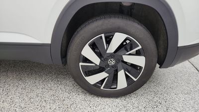 2024 Volkswagen Atlas Cross Sport