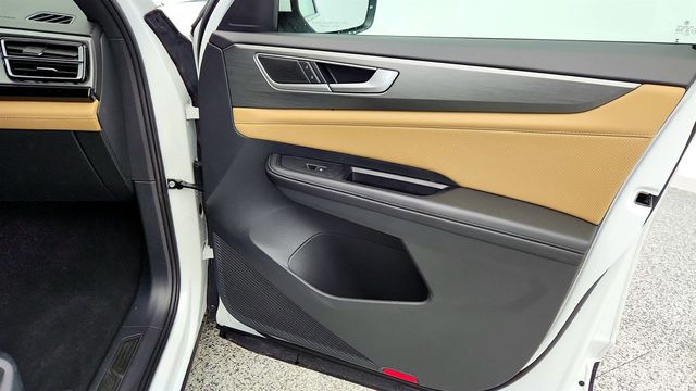 2024 Volkswagen Atlas Cross Sport 2.0T SE w/Technology FWD - 22999397 - 17