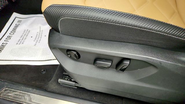 2024 Volkswagen Atlas Cross Sport 2.0T SE w/Technology FWD - 22999397 - 3