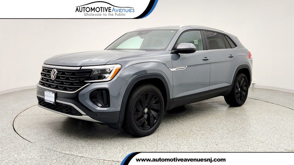 2024 Volkswagen Atlas Cross Sport 2.0T SE w/Technology FWD - 23016322 | Video 1