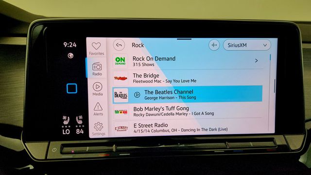 2024 Volkswagen Atlas Cross Sport 2.0T SE w/Technology FWD - 23016322 - 18