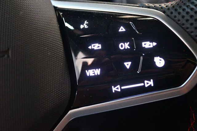 2024 Volkswagen Golf GTI 2.0T 380 Autobahn Manual - 22967483 - 41