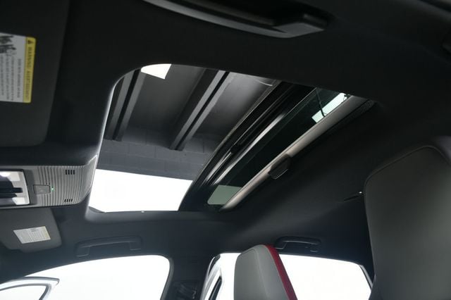 2024 Volkswagen Golf GTI 2.0T 380 Autobahn Manual - 22967483 - 5