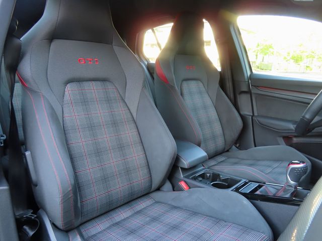 2024 Volkswagen Golf GTI 2.0T 380 S Manual - 23035174 - 26