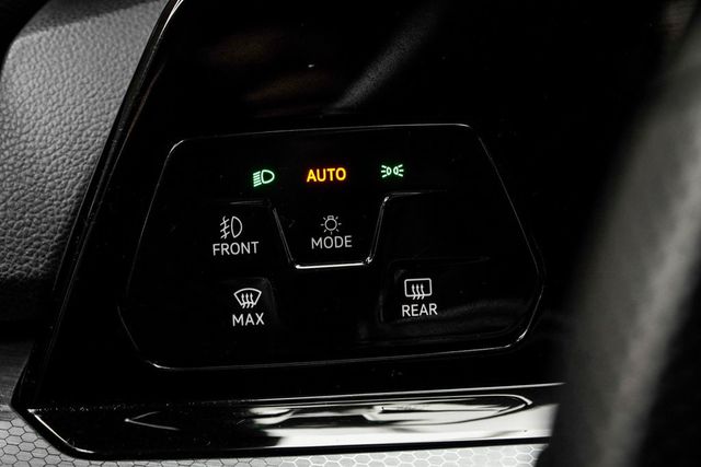 2024 Volkswagen Golf GTI 2.0T SE - 22945487 - 27