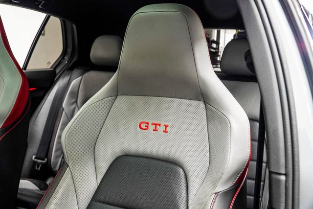 2024 Volkswagen Golf GTI 2.0T SE - 22945487 - 32