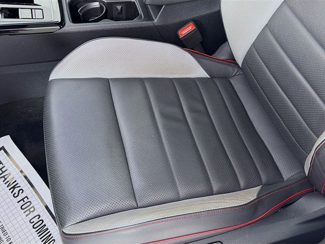 2024 Volkswagen Golf GTI 2.0T SE DSG - 22953432 - 19