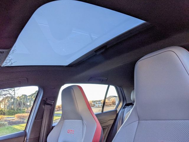 2024 Volkswagen Golf GTI 380 Autobahn - 22958078 - 21