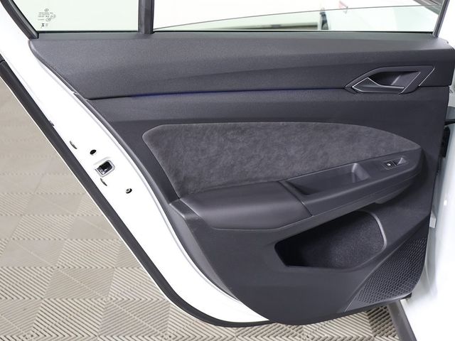 2024 Volkswagen Golf GTI S - 22963747 - 23