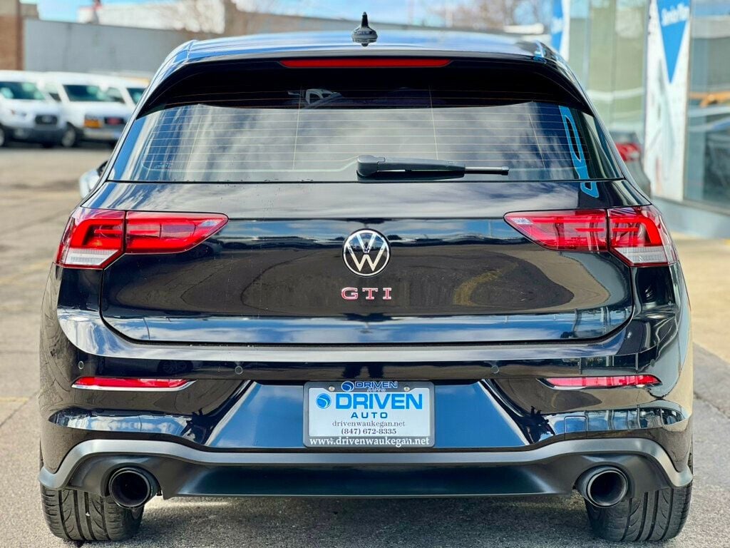 2024 Volkswagen Golf GTI SE - 22987271 - 3