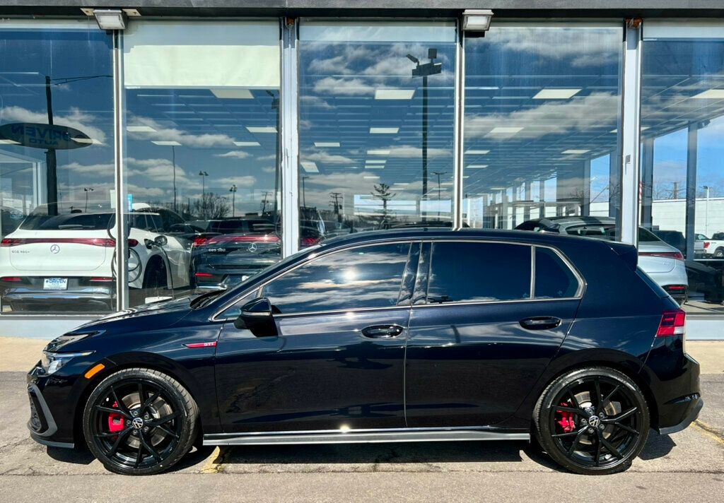 2024 Volkswagen Golf GTI SE - 22987271 - 39