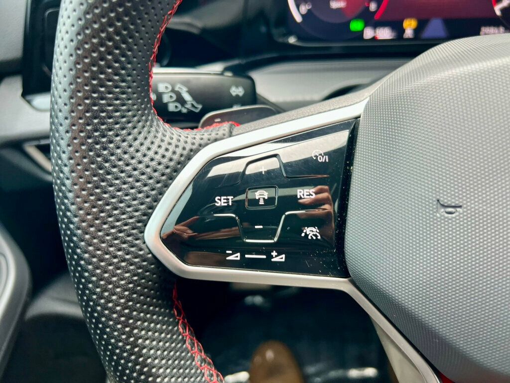 2024 Volkswagen Golf GTI SE - 23025183 - 16
