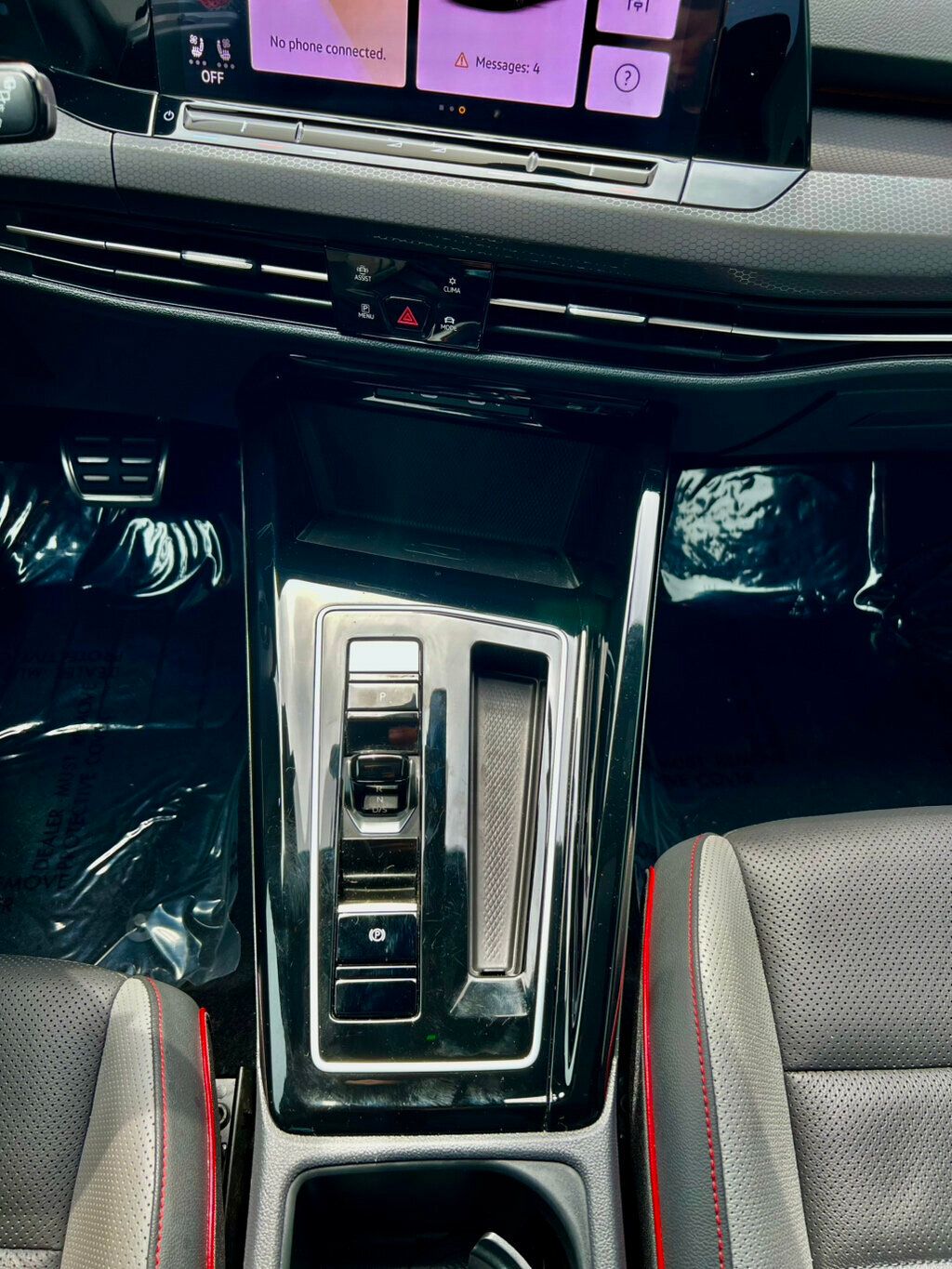 2024 Volkswagen Golf GTI SE - 23025183 - 24