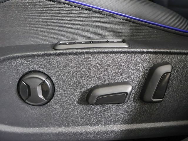2024 Volkswagen Golf R 2.0T - 23043789 - 32