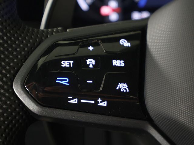 2024 Volkswagen Golf R 2.0T DSG - 23045215 - 44