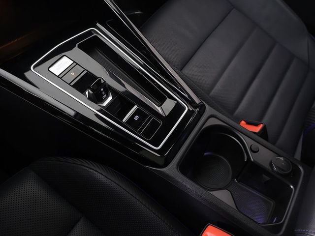 2024 Volkswagen Golf R 2.0T DSG - 23080385 - 56