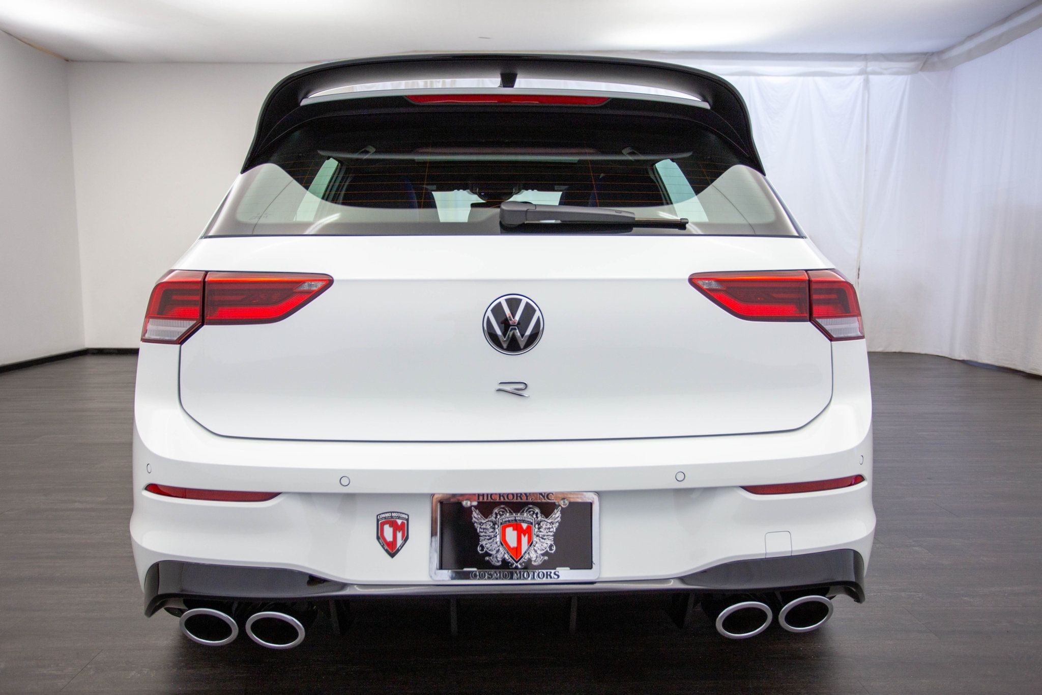 2024 Volkswagen Golf R photo 38