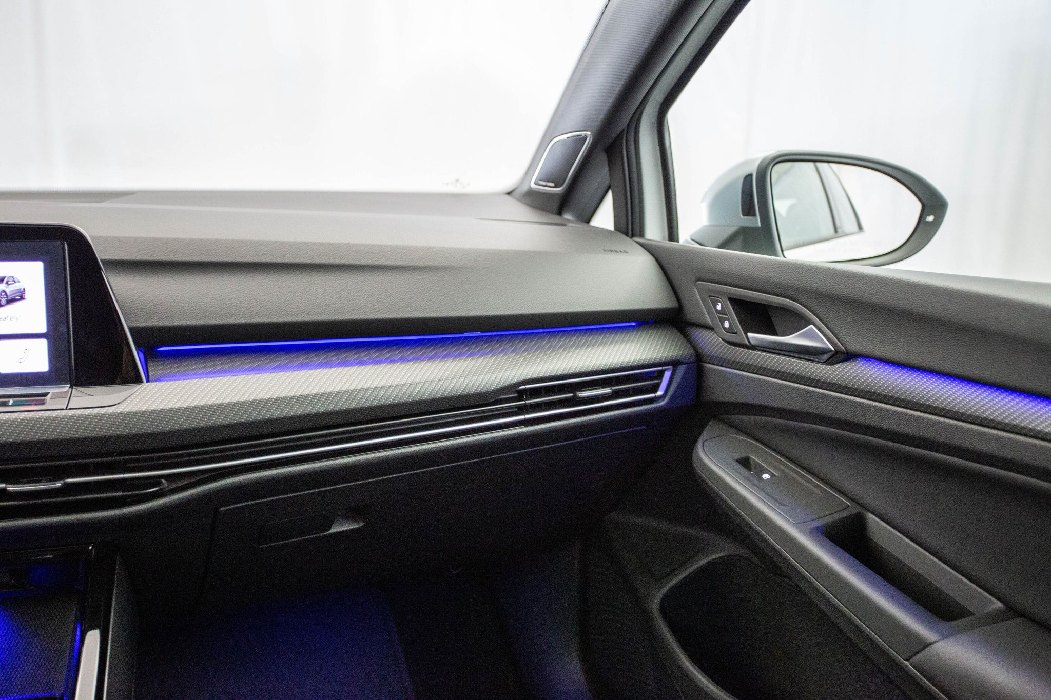 2024 Volkswagen Golf R photo 6