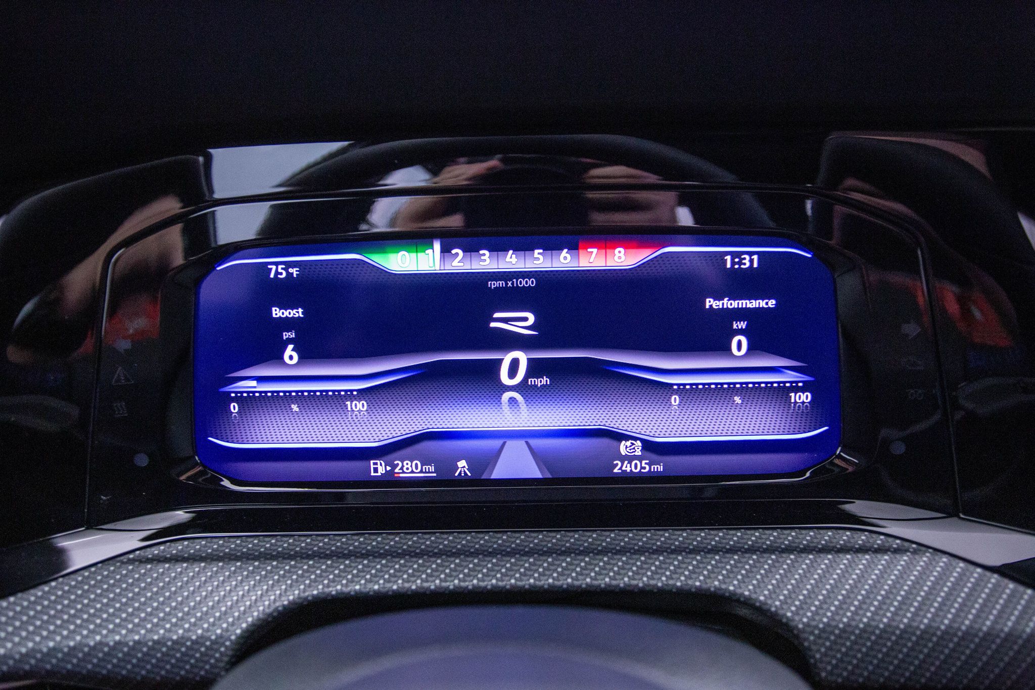 2024 Volkswagen Golf R photo 9